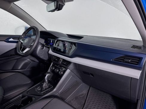 Used 2023 Volkswagen Taos SE image 25