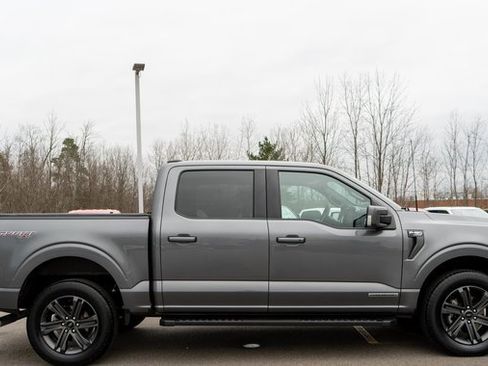 Used 2023 Ford F150 Lariat w/ Equipment Group 502A High image 5