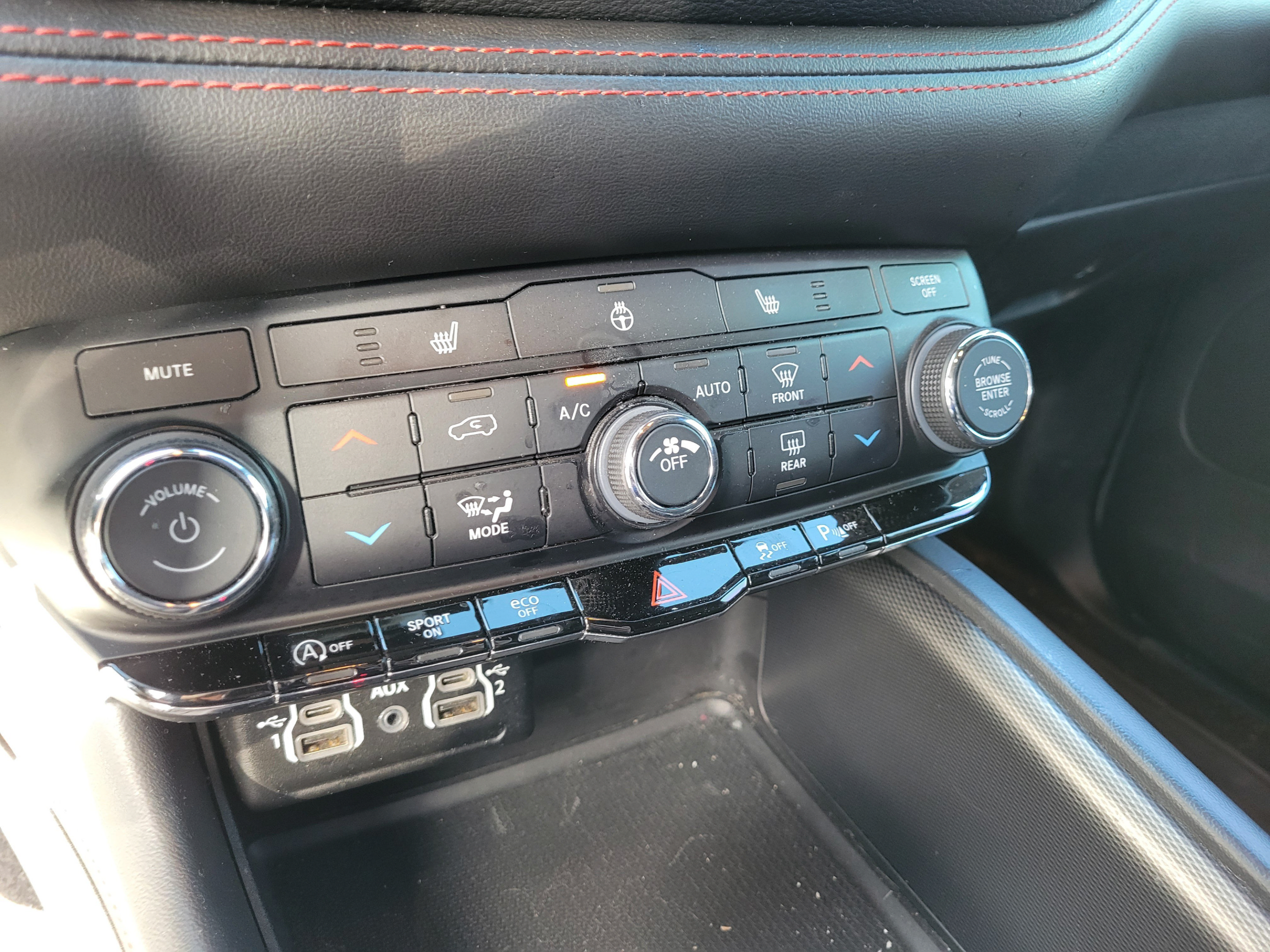 Certified 2023 Dodge Durango GT RWD image 18