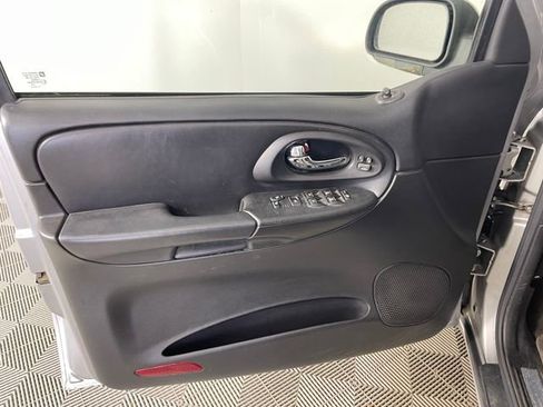 Used 2006 Chevrolet TrailBlazer LT w/ SS Package AWD/4WD image 10
