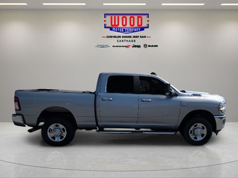 Used 2021 RAM 2500 Big Horn AWD/4WD image 2