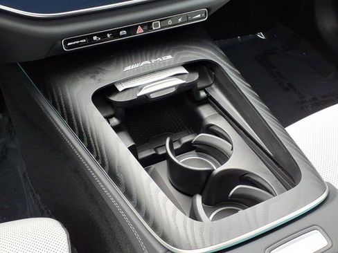 New 2026 Mercedes-Benz E 53 AMG e 4MATIC Sedan image 7