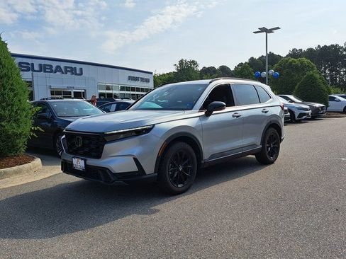 Used 2025 Honda CR-V Sport-L image 2