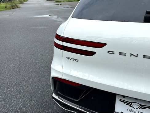 New 2026 Genesis GV70 2.5T image 34