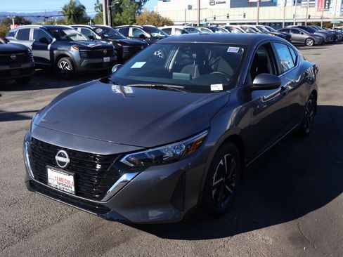 New 2025 Nissan Sentra SV image 8