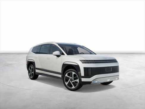 New 2026 Hyundai Ioniq 9 Limited AWD/4WD image 2