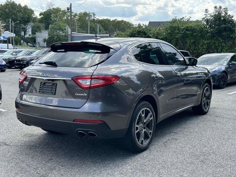 Used 2020 Maserati Levante GranSport AWD/4WD image 4