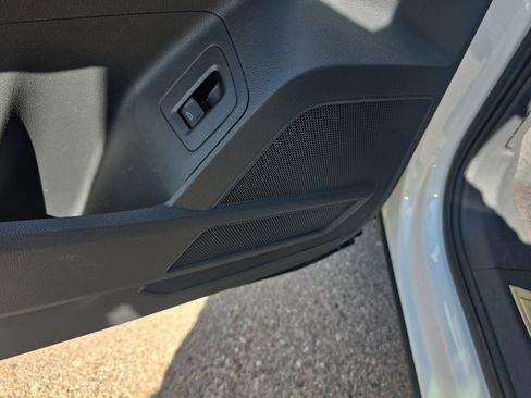 Used 2021 Volkswagen Atlas SE image 27