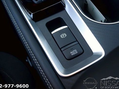 New 2025 Nissan Altima 2.5 SV w/ SV Premium Package image 19