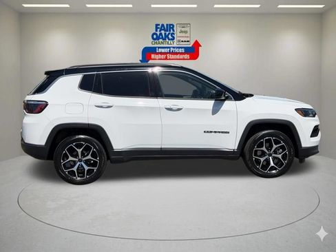 Certified 2025 Jeep Compass Limited AWD/4WD image 7