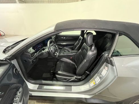 Used 2024 Ford Mustang Premium image 16