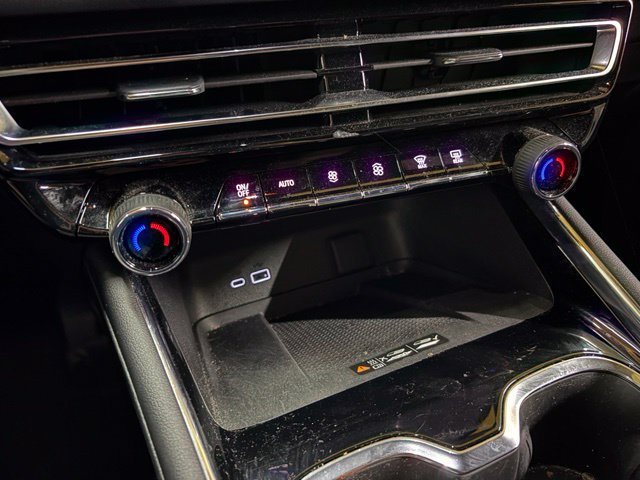 Used 2025 Chevrolet Traverse RS AWD/4WD image 61