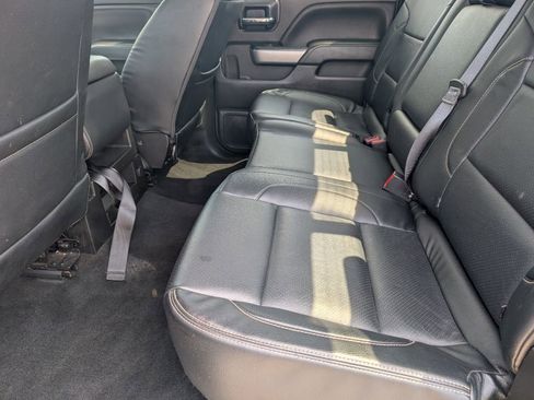 Used 2018 Chevrolet Silverado 1500 LT w/ Texas Edition image 10