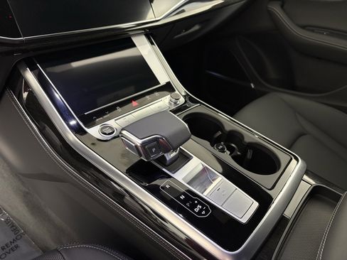 New 2026 Audi Q8 Premium Plus image 18