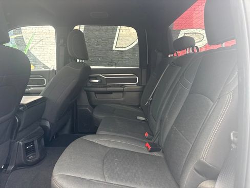 Used 2025 RAM 2500 Big Horn AWD/4WD image 19