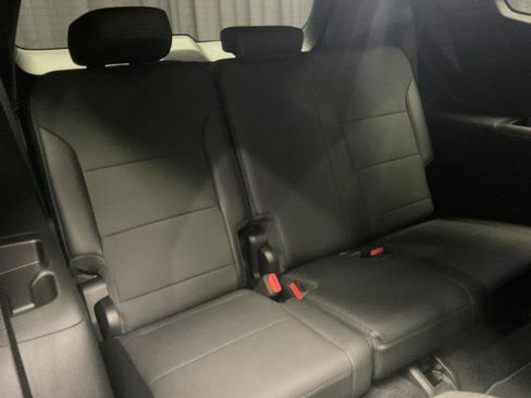 New 2026 Buick Enclave Preferred image 16