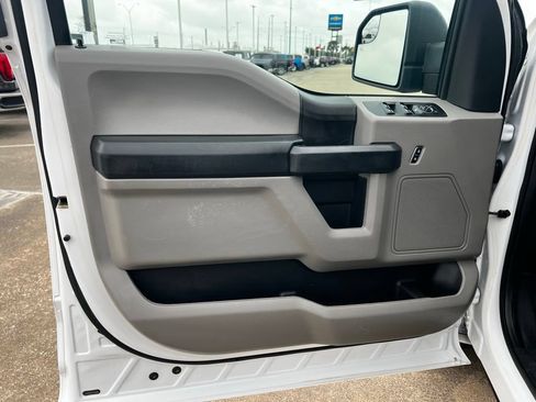 Used 2017 Ford F150 XL w/ XL Power Equipment Group AWD/4WD image 24