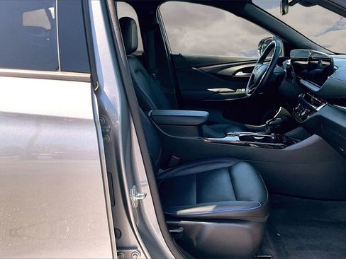 Used 2024 Buick Envista Sport Touring w/ Convenience I Package image 28