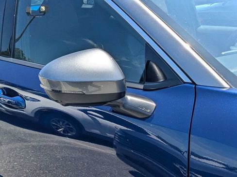 Used 2025 Nissan Kicks SR FWD image 8