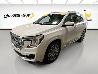 Used 2024 GMC Terrain Denali w/ Denali Premium Package