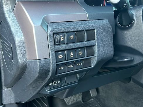 Used 2024 Toyota Tacoma TRD Off-Road w/ TRD Off Road Upgrade Package AWD/4WD image 15