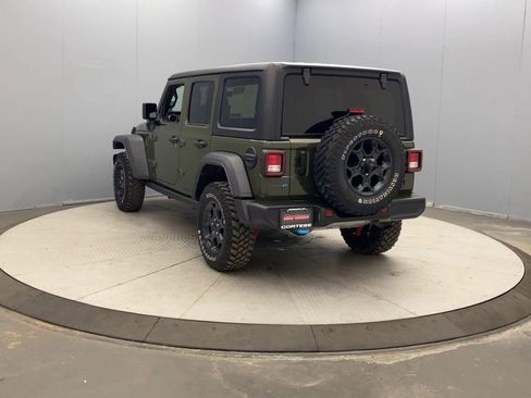 Used 2023 Jeep Wrangler Unlimited w/ Cold Weather Group AWD/4WD image 3