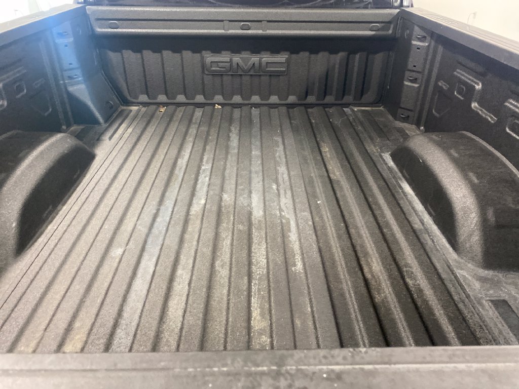Used 2026 GMC Sierra 2500 AT4 AWD/4WD image 9