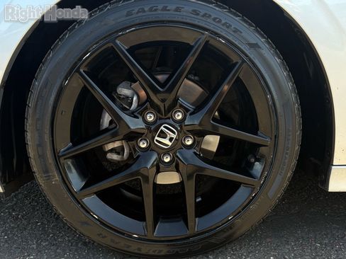Certified 2025 Honda Civic Sport image 12