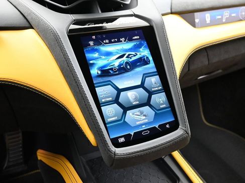 Used 2026 Lamborghini Temerario AWD/4WD image 22