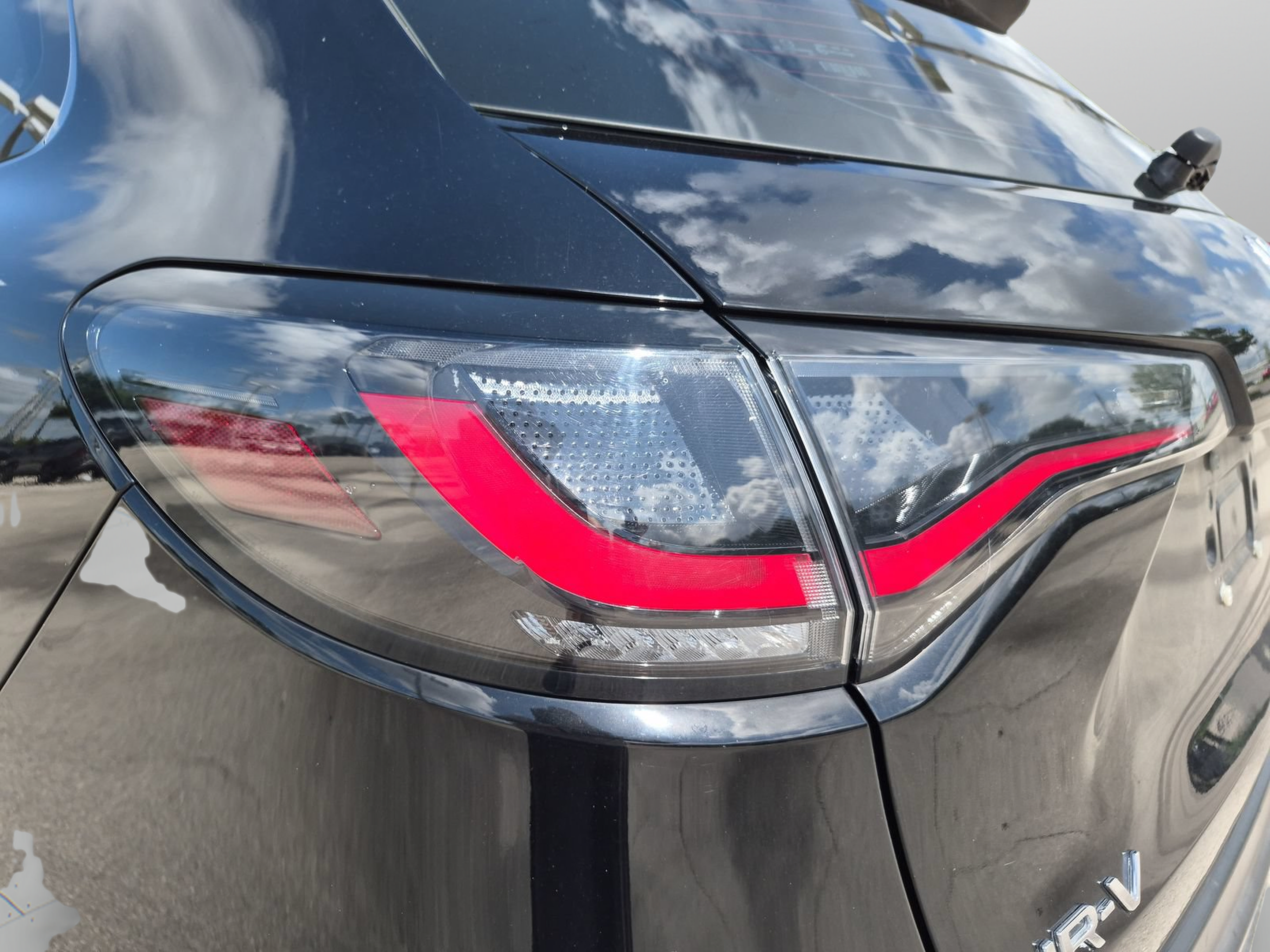 Certified 2023 Honda HR-V LX image 32