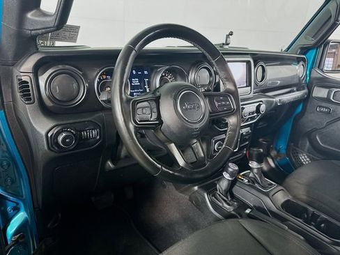 Used 2020 Jeep Wrangler Unlimited Sport image 16