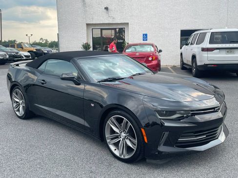Used 2017 Chevrolet Camaro LT RWD image 5