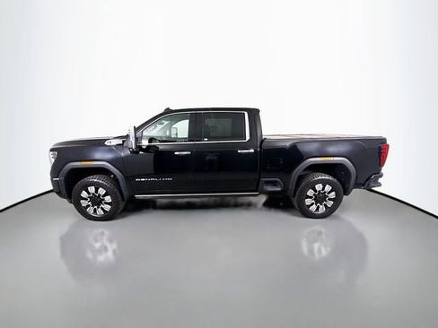 Used 2024 GMC Sierra 3500 Denali w/ Denali Reserve Package image 4