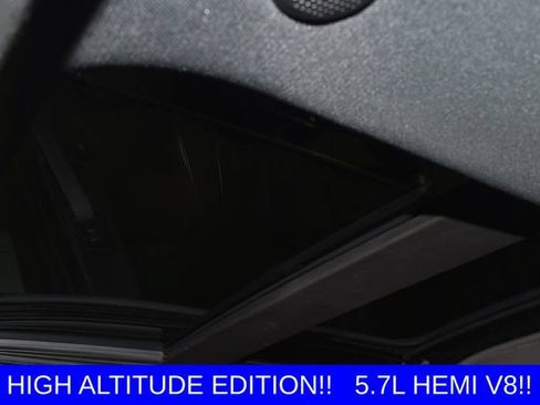 Used 2021 Jeep Grand Cherokee High Altitude AWD/4WD image 28