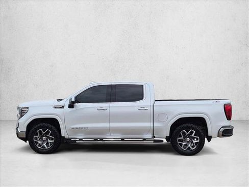 Certified 2024 GMC Sierra 1500 SLT AWD/4WD image 8