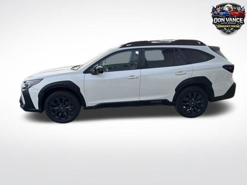 Used 2023 Subaru Outback Onyx Edition image 2