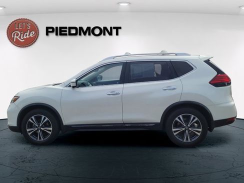 Used 2017 Nissan Rogue SL FWD image 9
