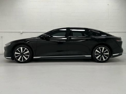 Used 2023 Lucid Air Pure image 2
