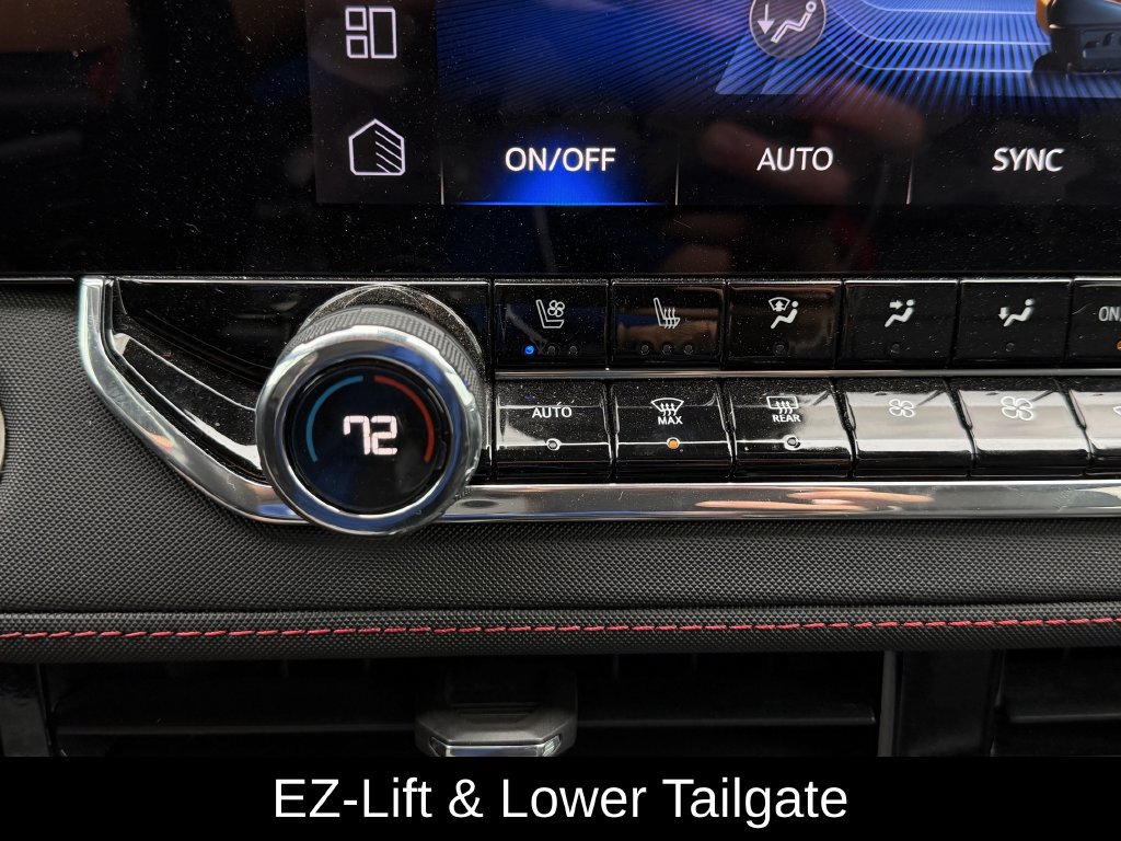 Used 2023 Chevrolet Colorado Z71 w/ Z71 Convenience Package 2 AWD/4WD image 20