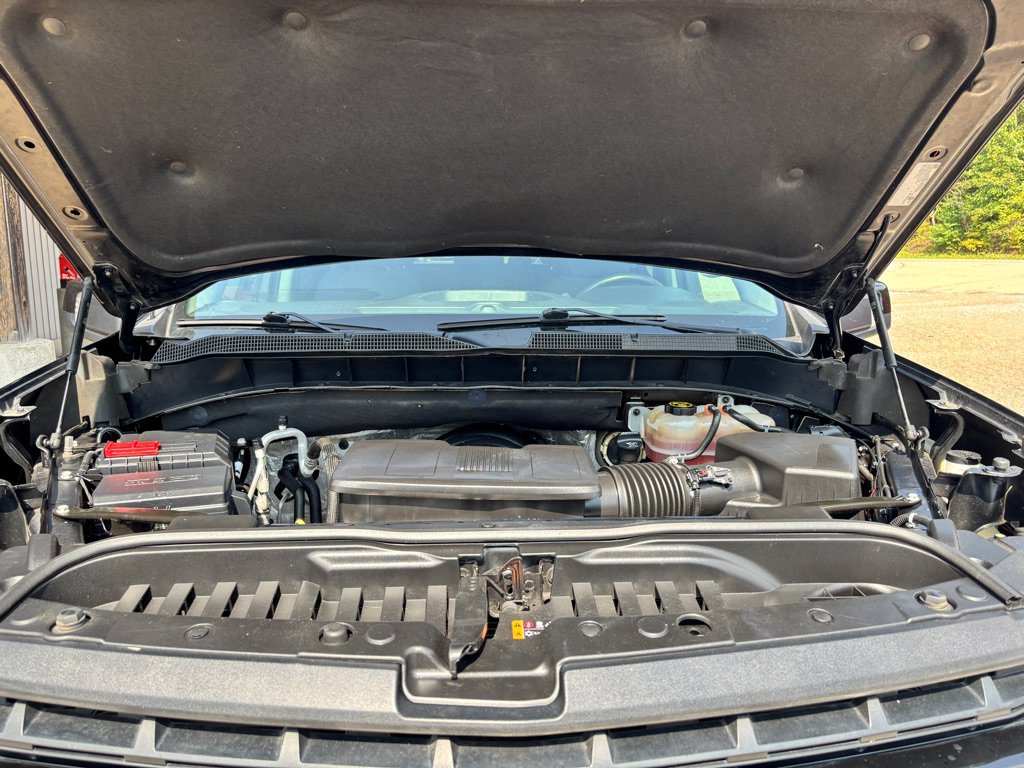 Used 2022 Chevrolet Silverado 1500 RST w/ Safety Package AWD/4WD image 7