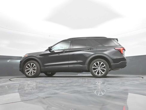 Used 2025 Ford Explorer ST-Line AWD/4WD image 98