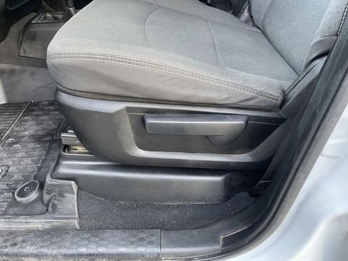 Used 2022 RAM 3500 Tradesman image 10