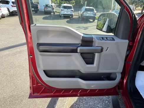 Used 2016 Ford F150 XLT AWD/4WD image 14