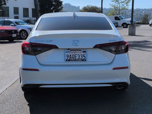 Used 2022 Honda Civic Sport image 4