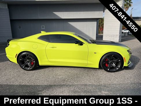 Used 2019 Chevrolet Camaro SS image 2