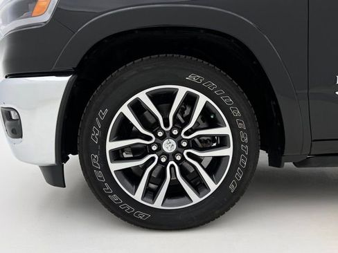 Used 2025 RAM 1500 Limited AWD/4WD image 28