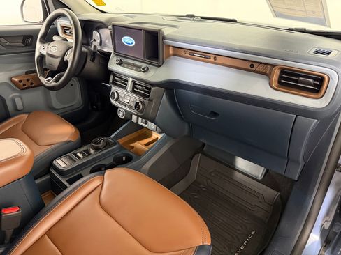 Used 2024 Ford Maverick Lariat FWD image 24