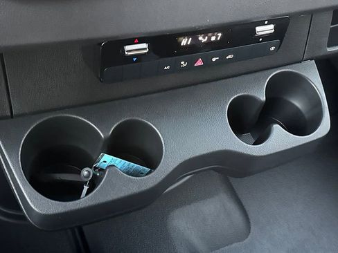 New 2025 Mercedes-Benz Sprinter 2500 image 24