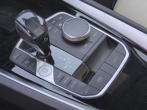 Used 2020 BMW Z4 sDrive30i w/ Premium Package image 26