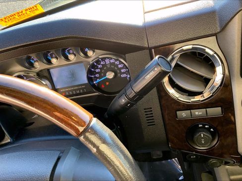 Used 2015 Ford F250 Platinum w/ FX4 Off-Road Package image 15